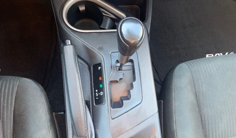 2018 Toyota RAV4 LE AWD full