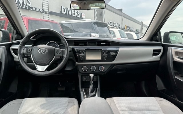 2015 Toyota Corolla full